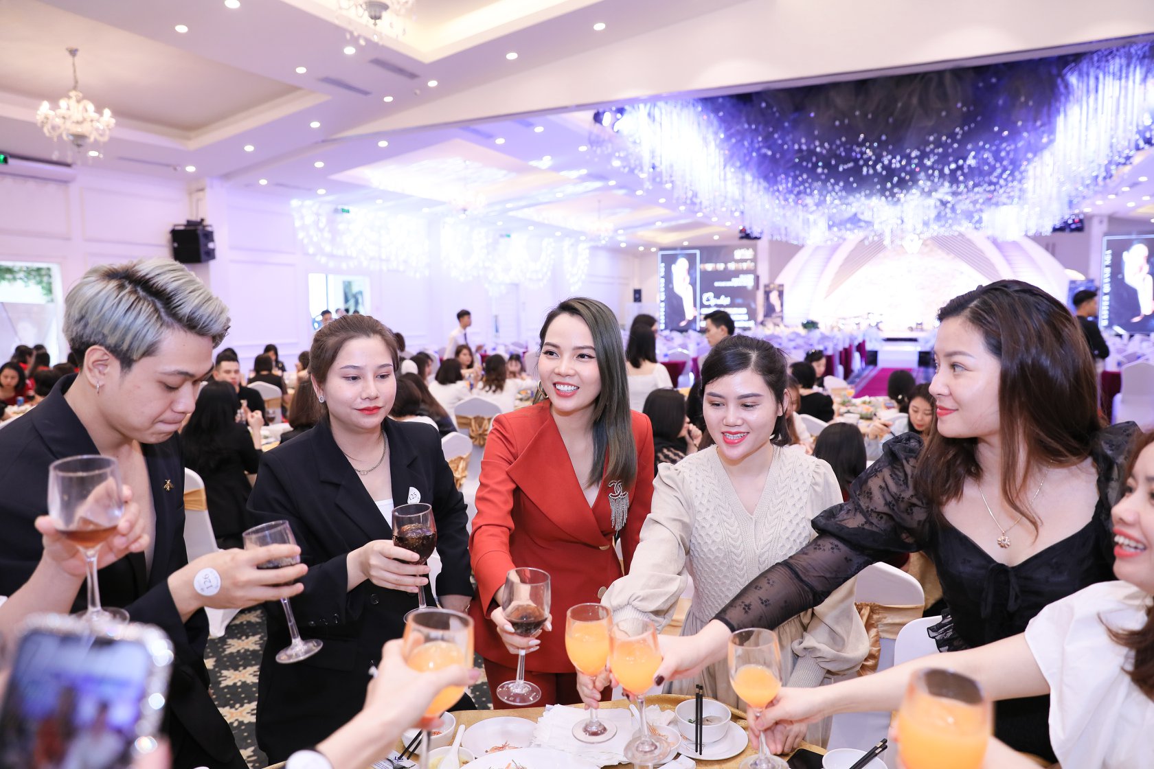 Quyền lợi khách hàng